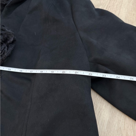 NWT Size 18 M Black City Chic Indie Jacket Fake Fur Outline & Sleeves - Picture 10 of 16